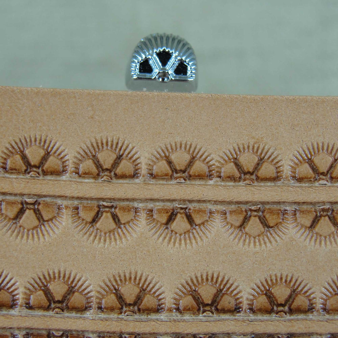 3-Petal Border Leather Stamp, D503, Stamping Tool