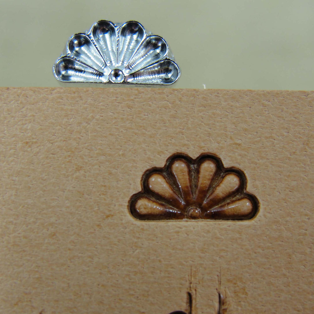 7-Petal Border Leather Stamp - Stainless Steel | Pro Leather Carvers