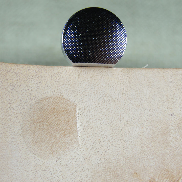 F901 Extra Fine Checkered Matting Leather Stamp | Pro Leather Carvers