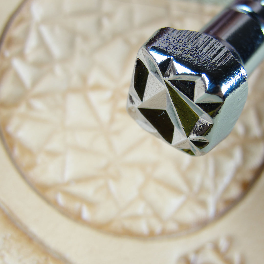 Z007 Background Matting Leather Stamp, Japan | Pro Leather Carvers