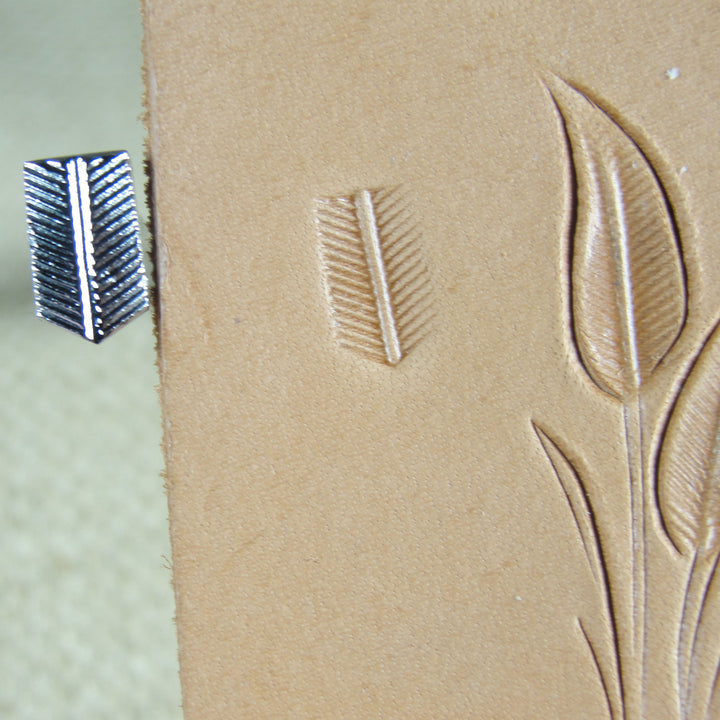 F121 Lined Figure Carving Leather Stamping Tool | Pro Leather Carvers