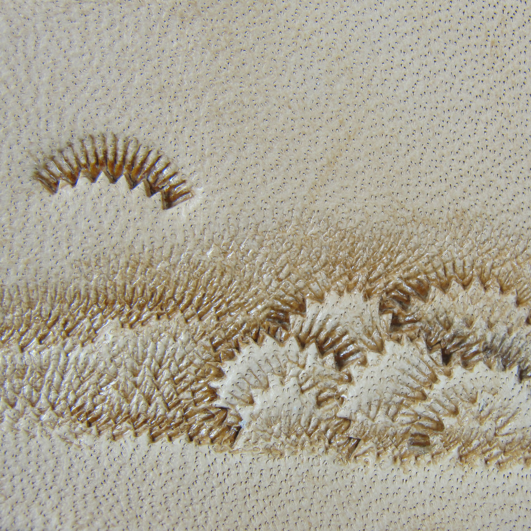 F934 Figure Carving Leather Stamping Tool | Pro Leather Carvers