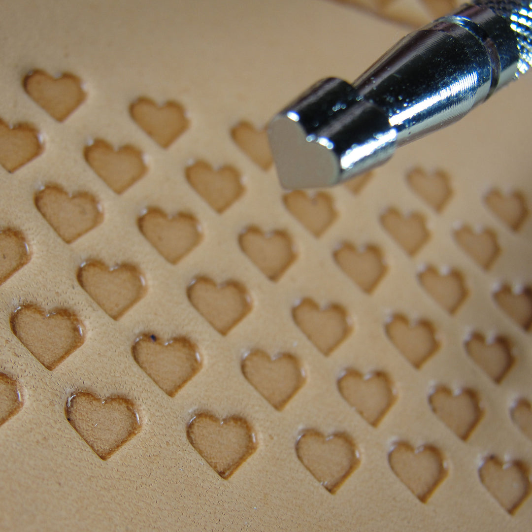 O136 Small Heart Leather Stamping Tool - Japan | Pro Leather Carvers