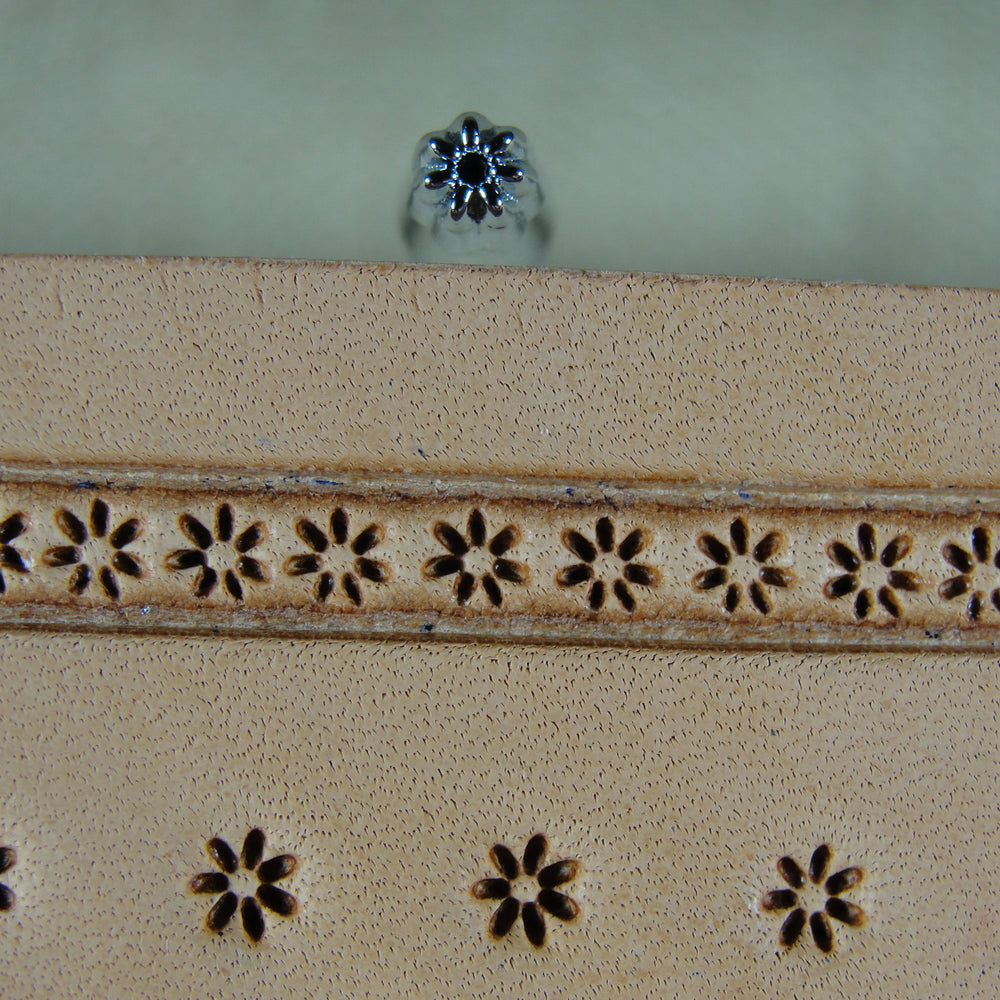 O136 Small Flower Leather Stamping Tool - Japan | Pro Leather Carvers