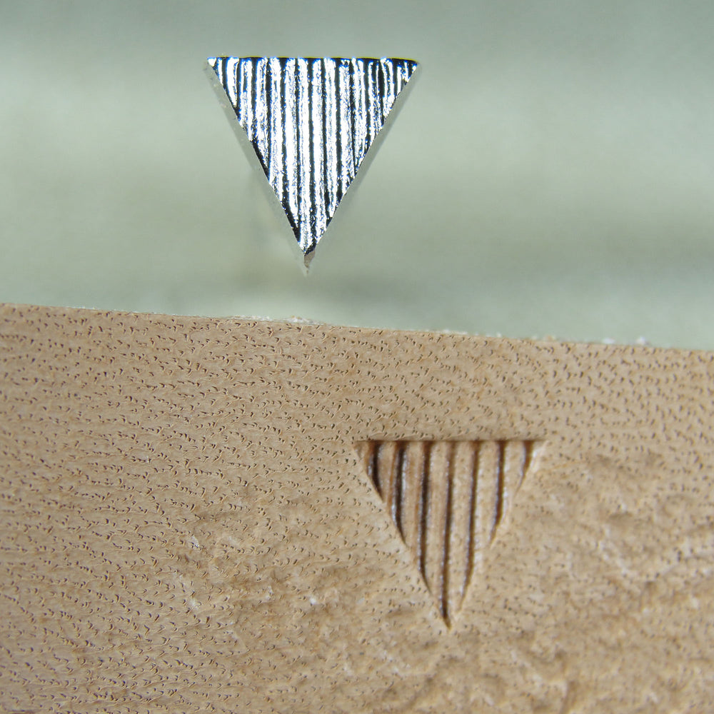 B961 Small Leaf Liner Leather Stamping Tool | Pro Leather Carvers