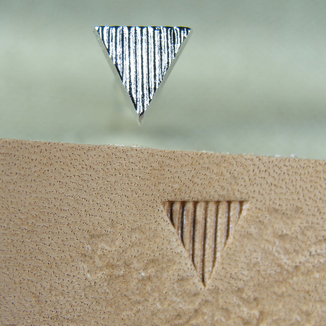 B961 Small Leaf Liner Leather Stamping Tool | Pro Leather Carvers