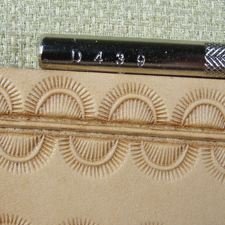 D439 Crescent Border Leather Stamping Tool | Pro Leather Carvers