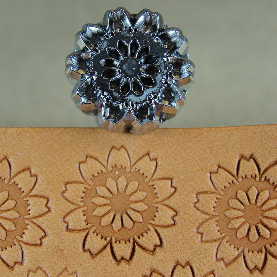 E385 Flower Leather Stamping Tool - Craft Japan | Pro Leather Carvers