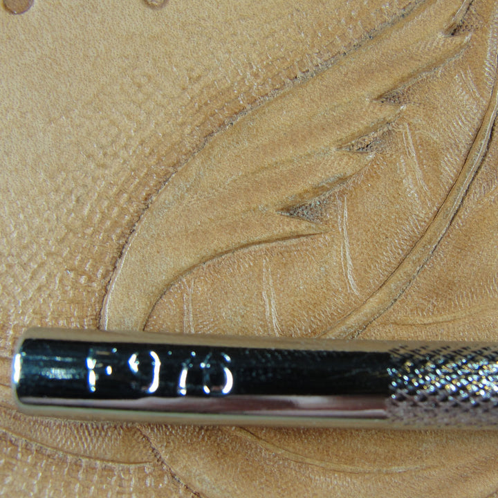 F976 Checkered Figure Carving Beveler Stamp | Pro Leather Carvers