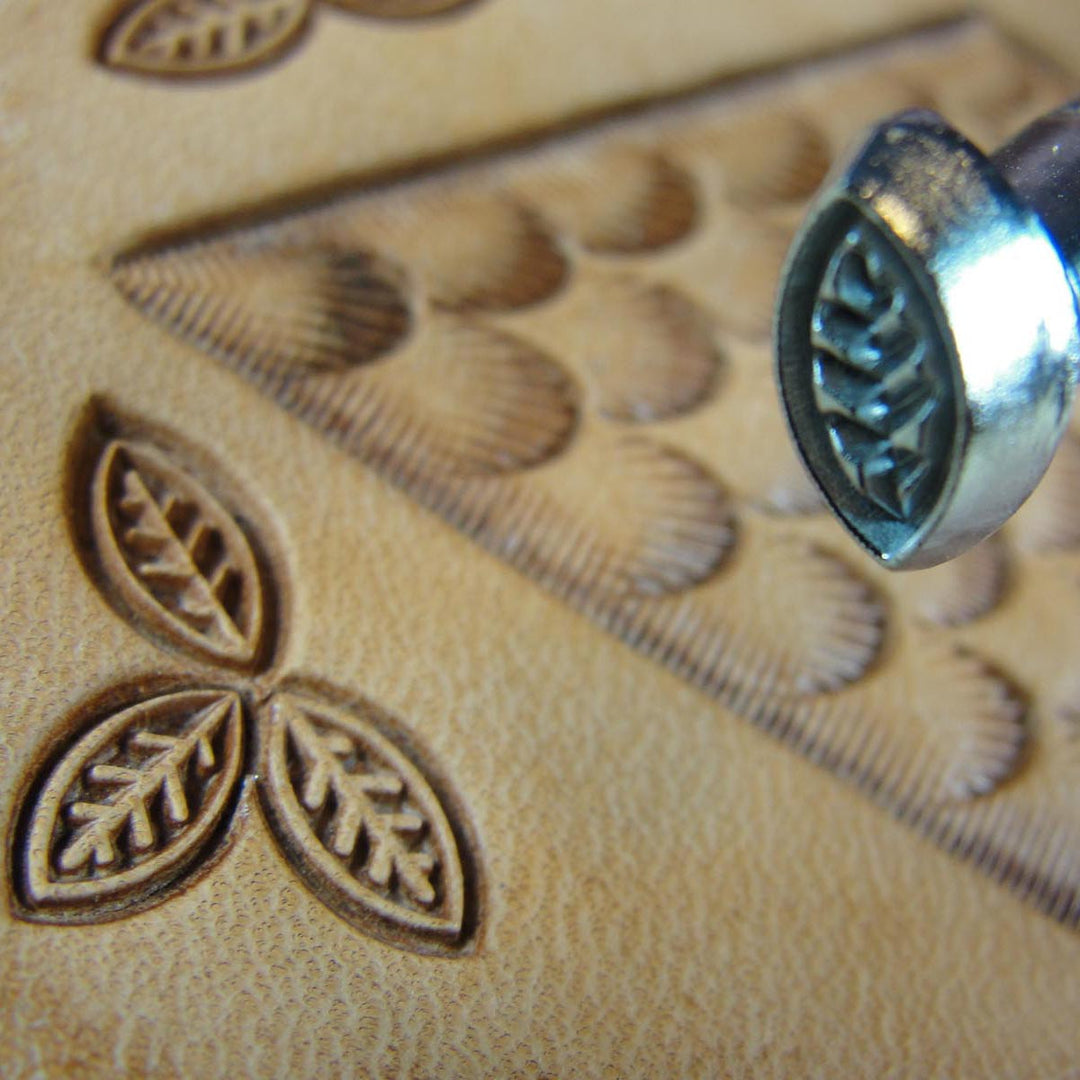 O35 Small Leaf/Petal Leather Stamp - Craft Japan | Pro Leather Carvers