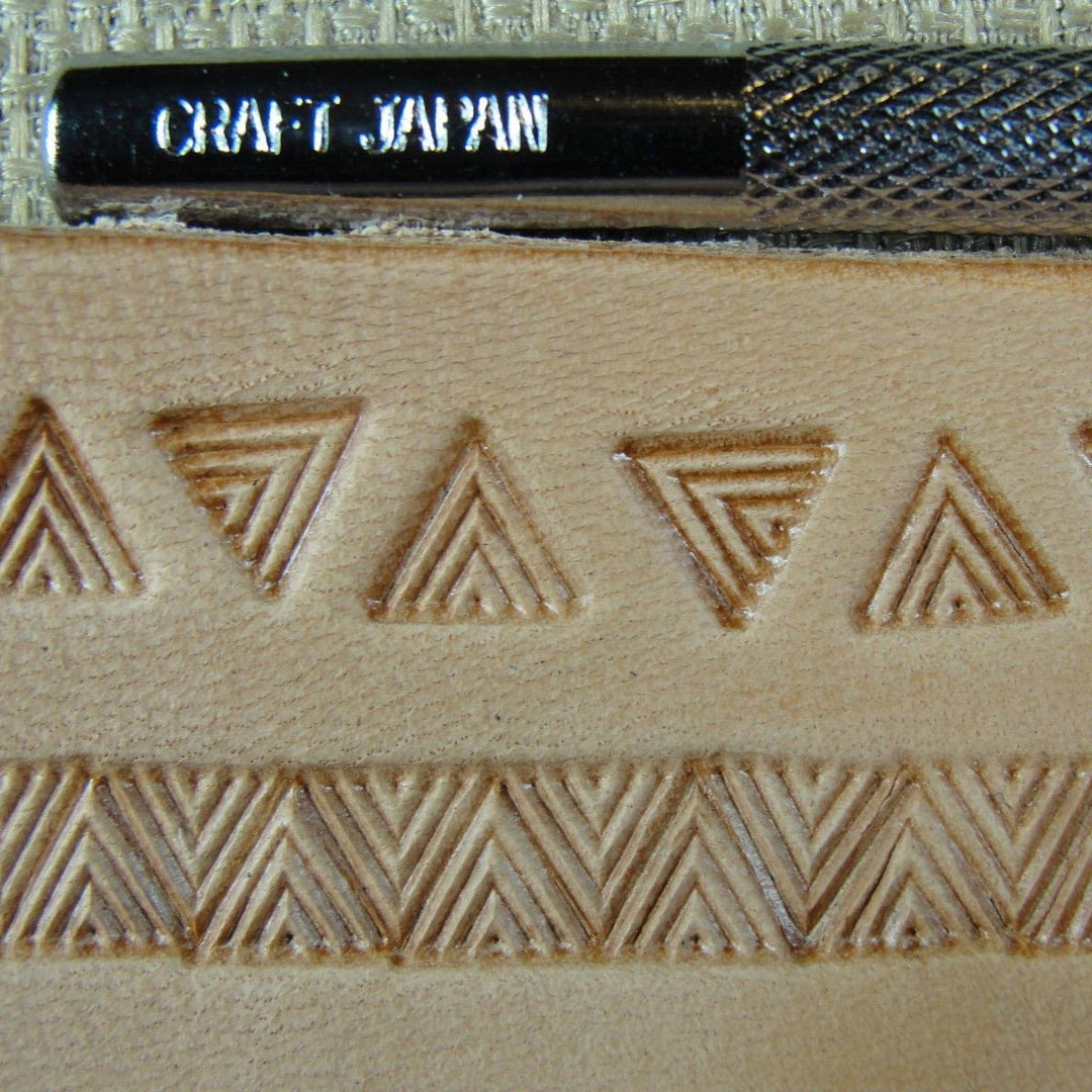 O30 Triangle Border Geometric Leather Stamp | Pro Leather Carvers