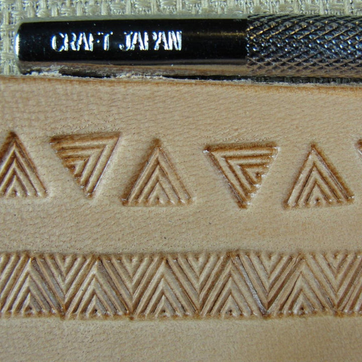 O30 Triangle Border Geometric Leather Stamp | Pro Leather Carvers