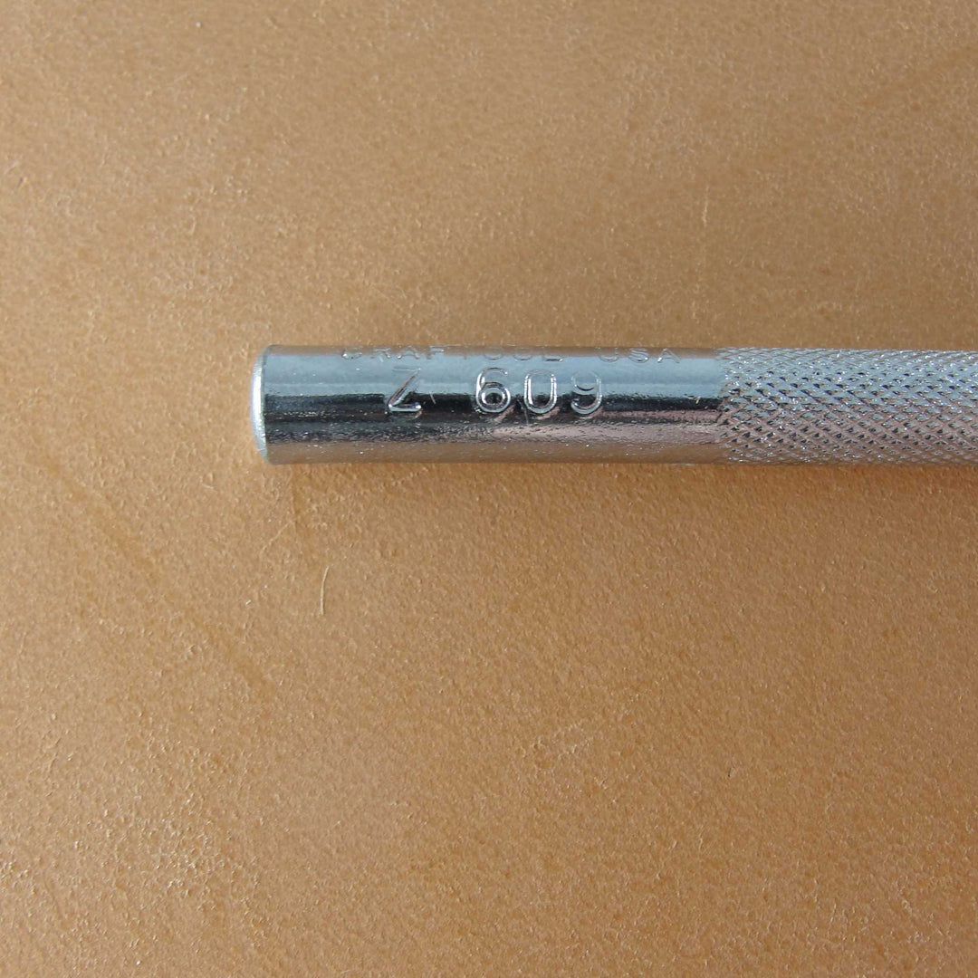 Z609 Small Star Geometric [USED]