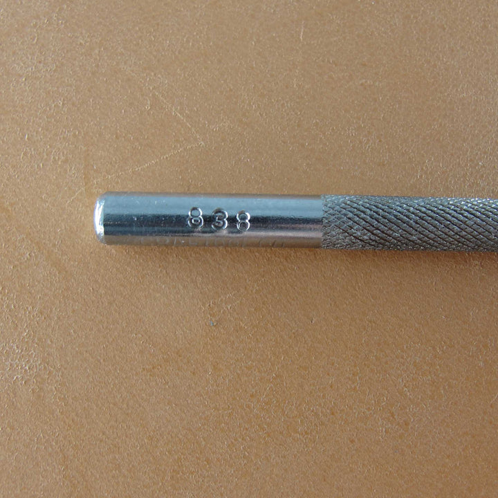 838 Small Geometric [USED]