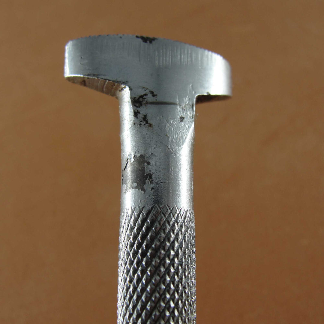 412 Scalloped Veiner [USED]