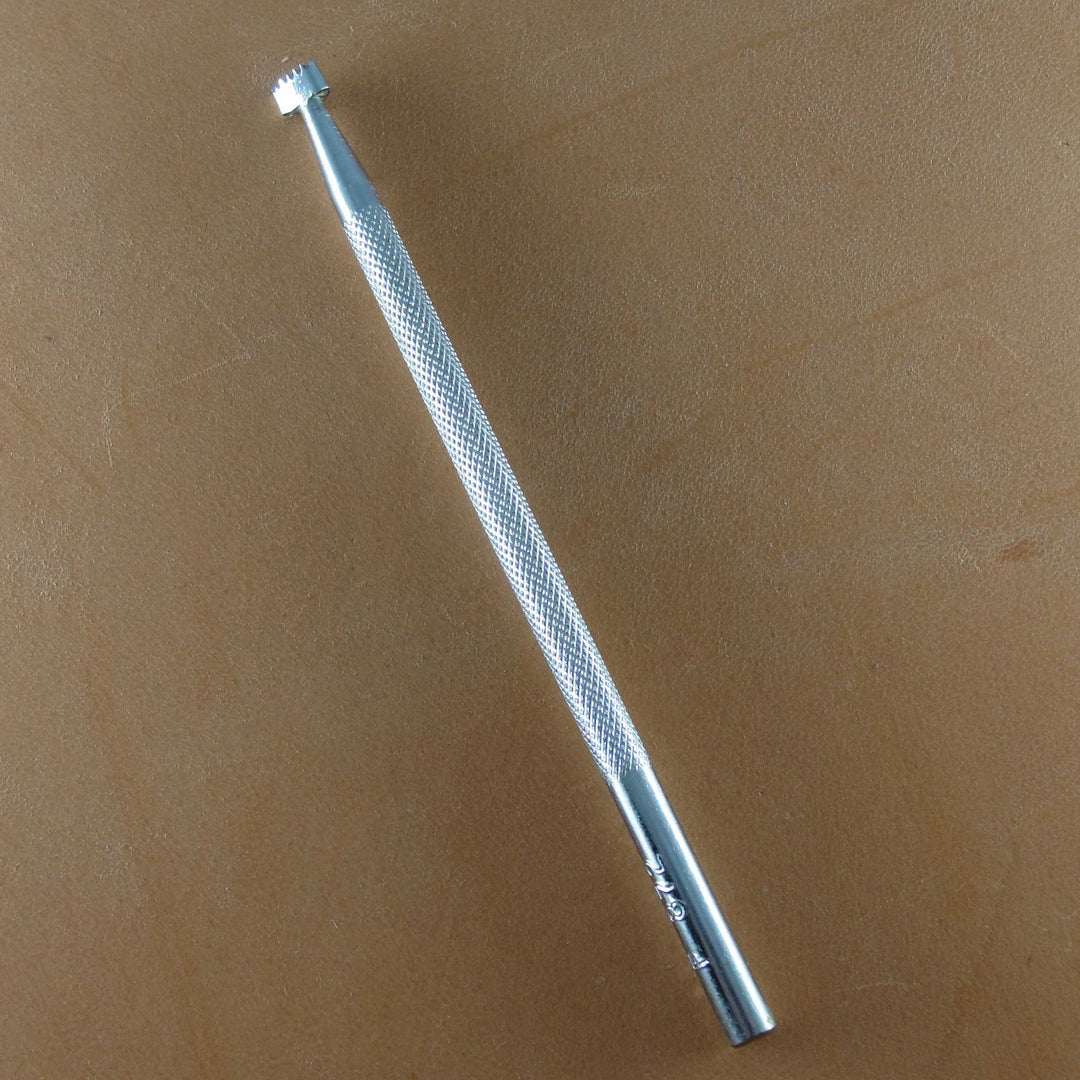 F872 Figure Carving [USED]