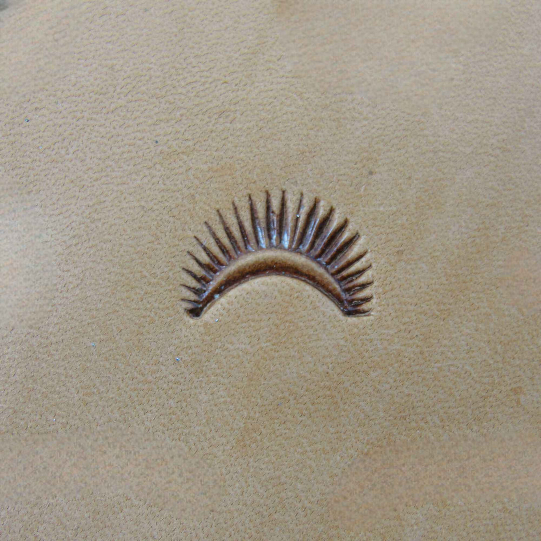 D438 Crescent Border [USED]