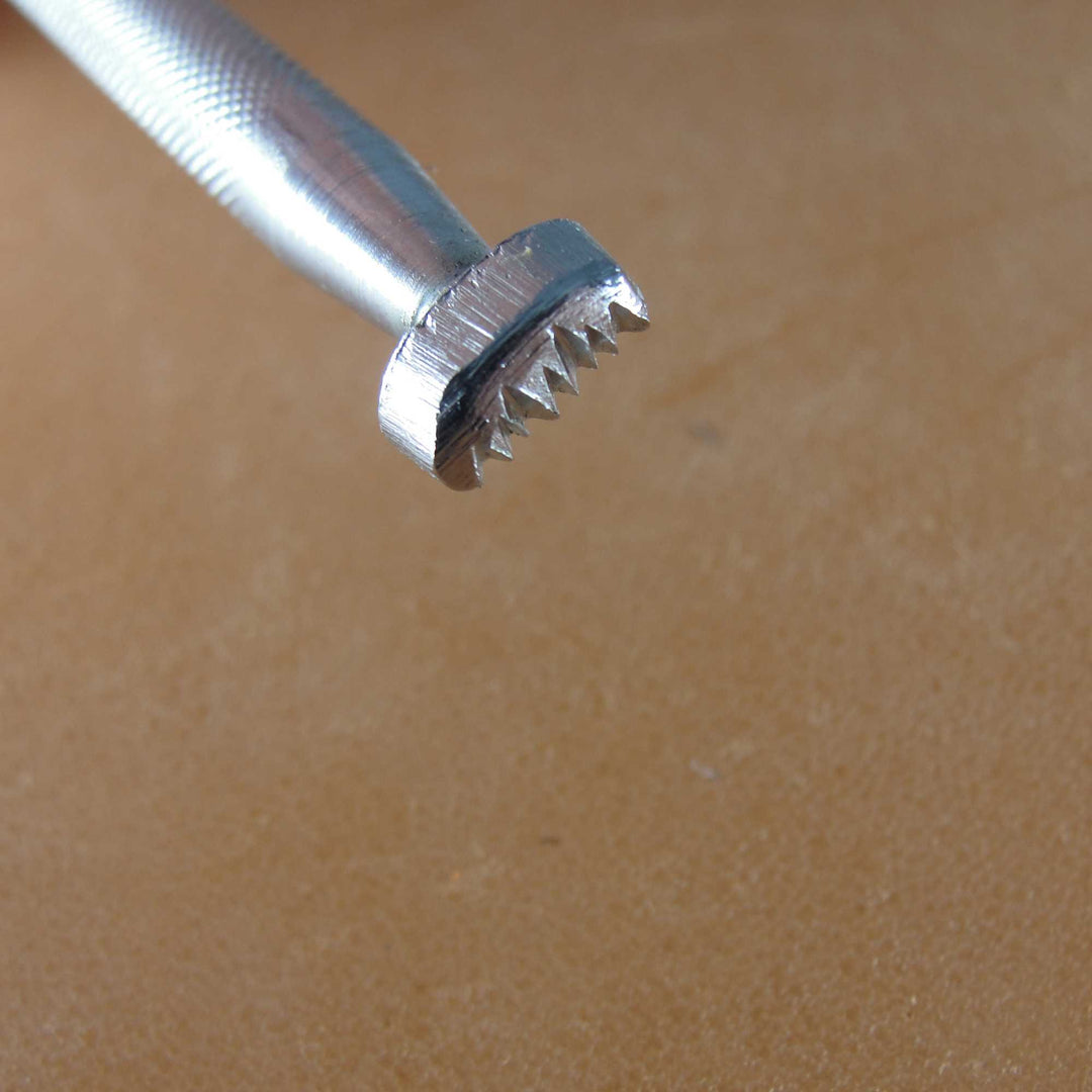 F927 Figure Carving [USED]