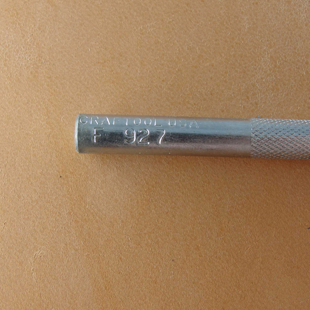 F927 Figure Carving [USED]