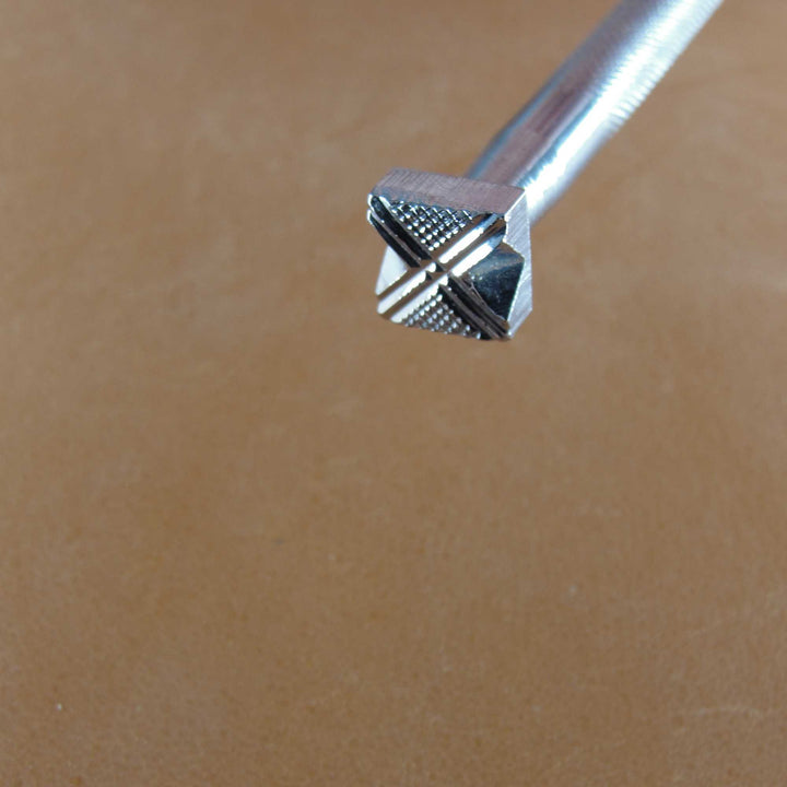 G536 Geometric [USED]