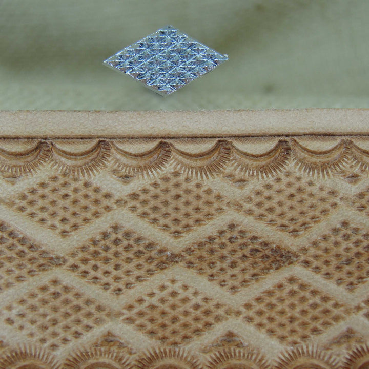 621 Checkered Diamond Geometric [USED]