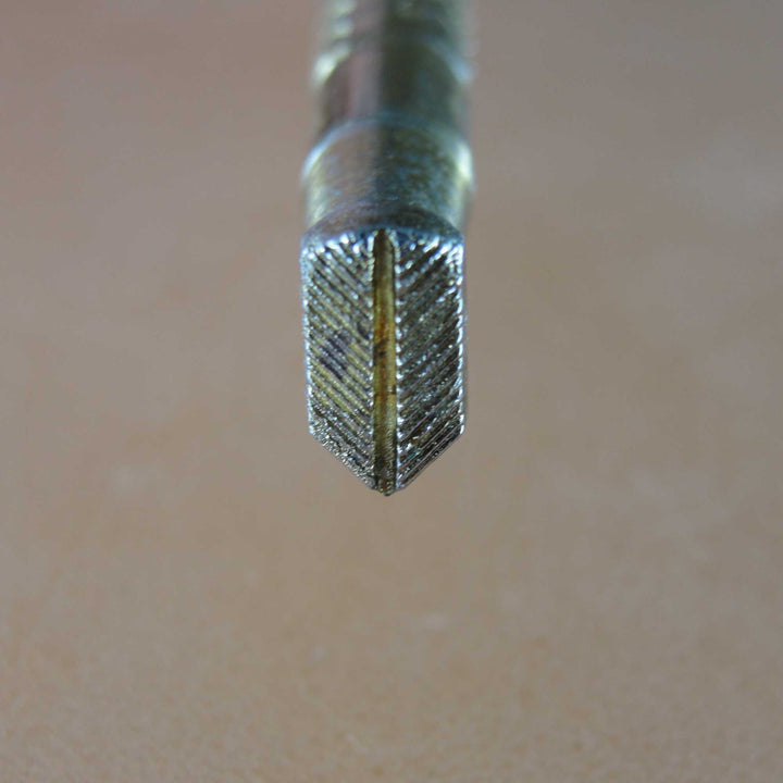 575 Lined Figure [USED]