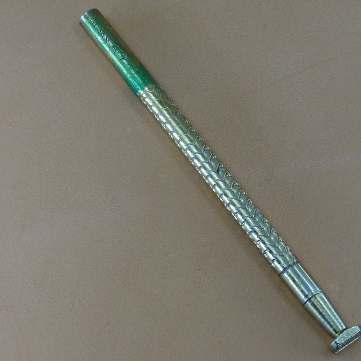 575 Lined Figure [USED]