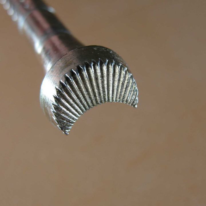 652 Camouflage [USED]