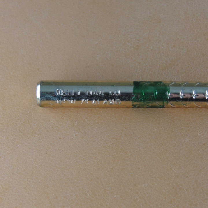 638 Lined Figure [USED]