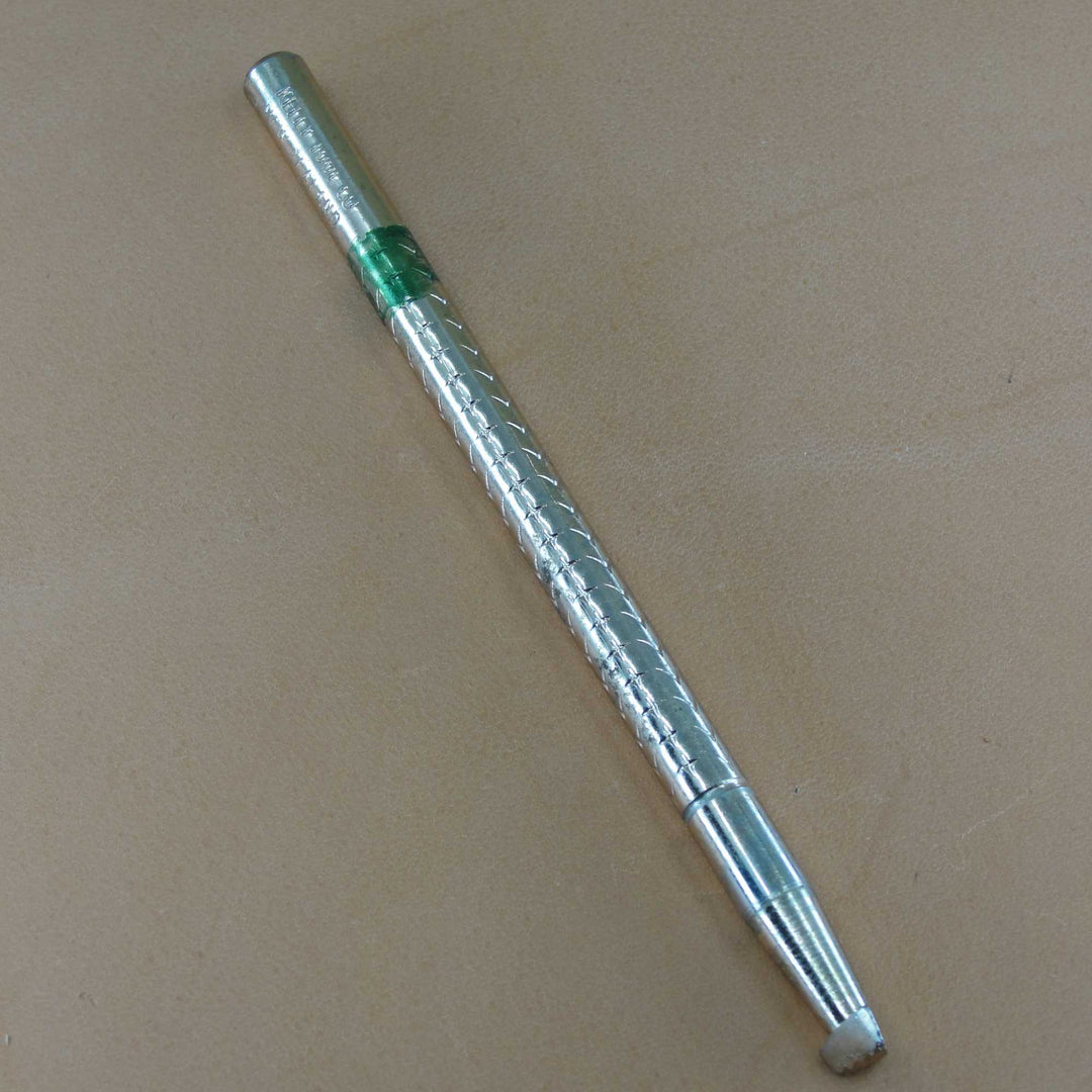 638 Lined Figure [USED]