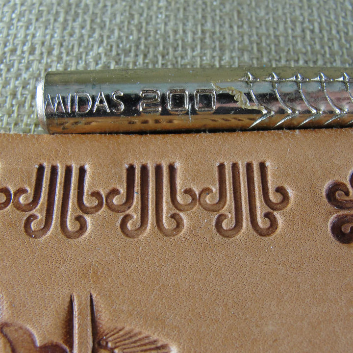 200 Border [USED]