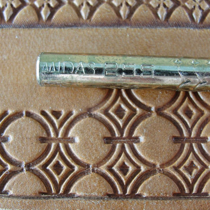 255 Geometric Border [USED]