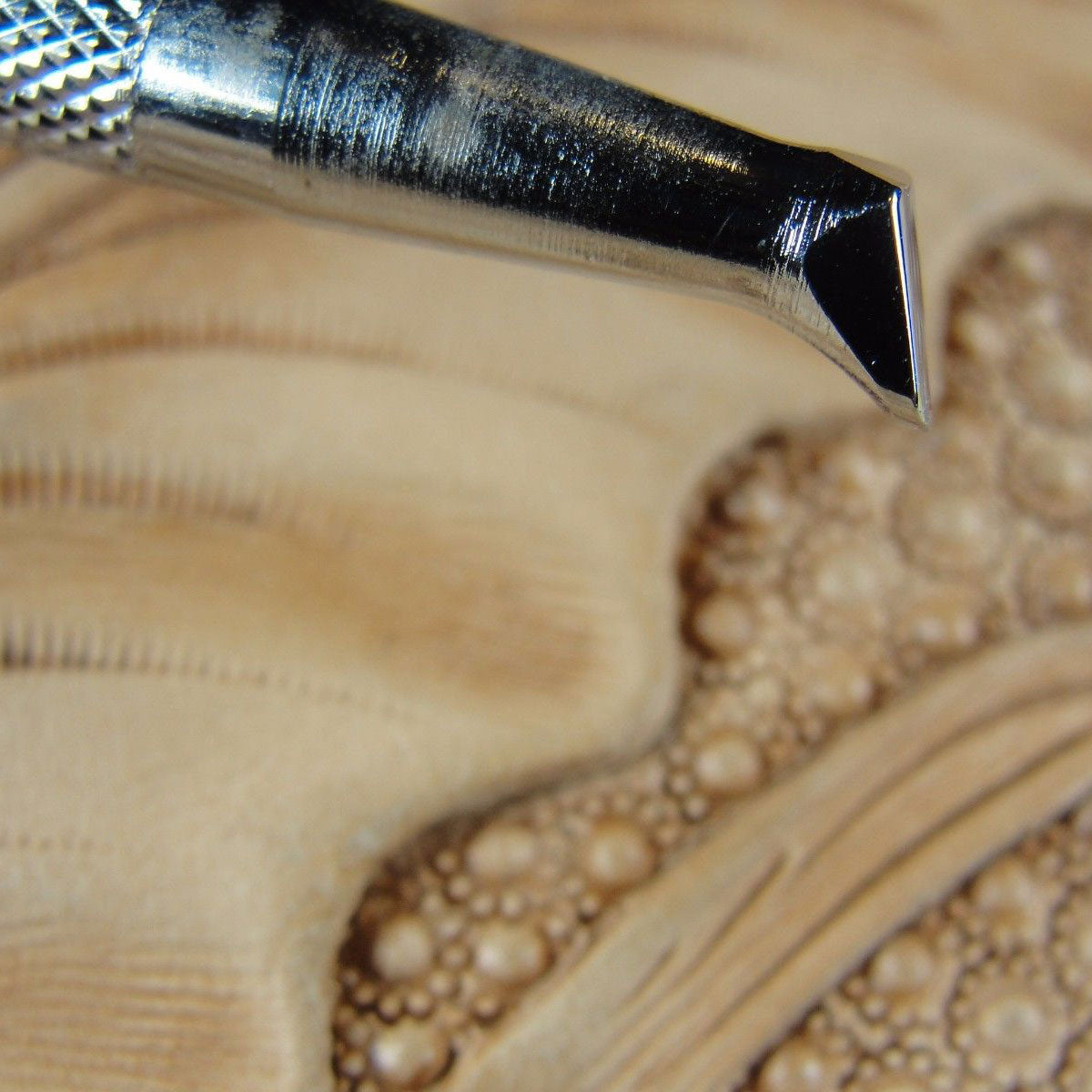 B60 Undercut Beveler Petal Lifter Leather Tool | Pro Leather