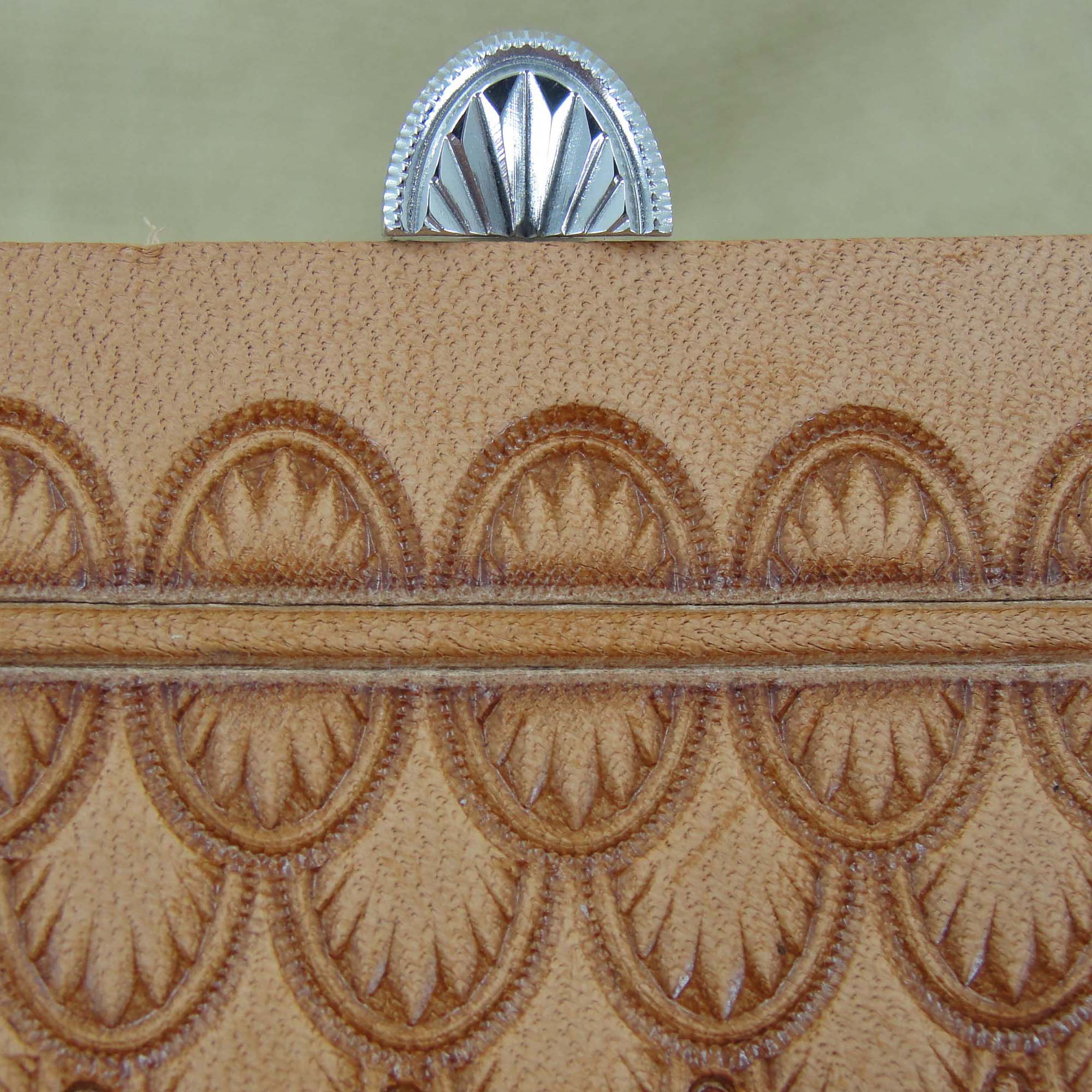 Crescent Shell Geometric Stamp - Stainless Steel | Pro Leather Carvers