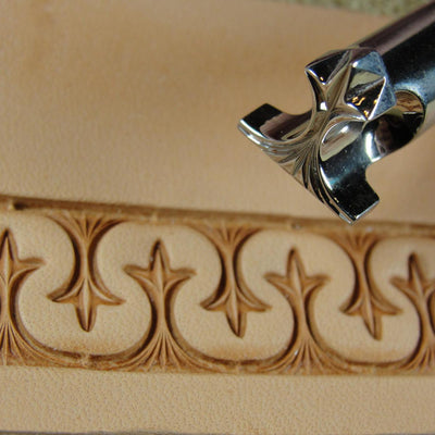 Crown Serpentine Border Stamp - Barry King | Pro Leather Carvers