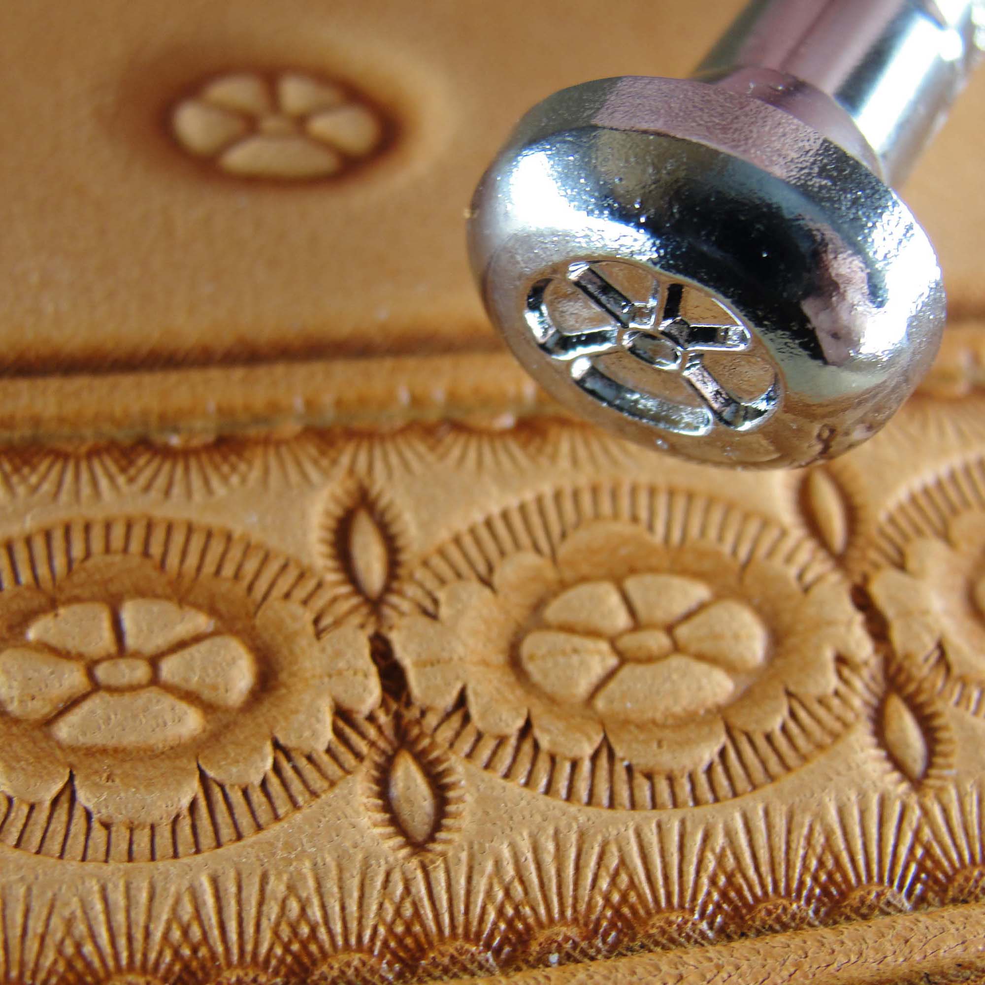 Fleurページ Pro Leather Carvers | Leathercraft Stamping Tools, Patterns