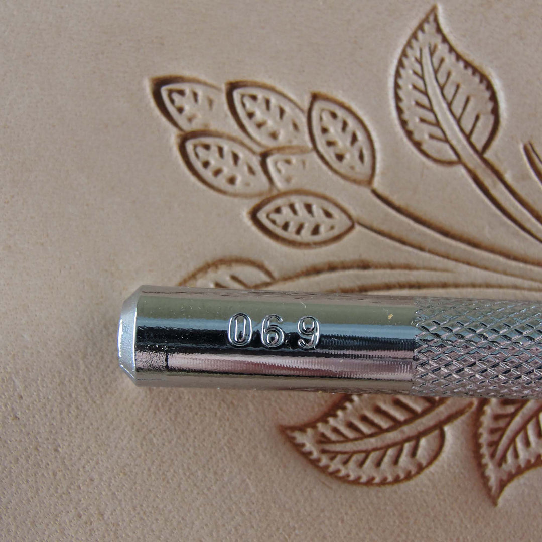 O69 Small Leaf/Petal Leather Stamping Tool | Pro Leather Carvers
