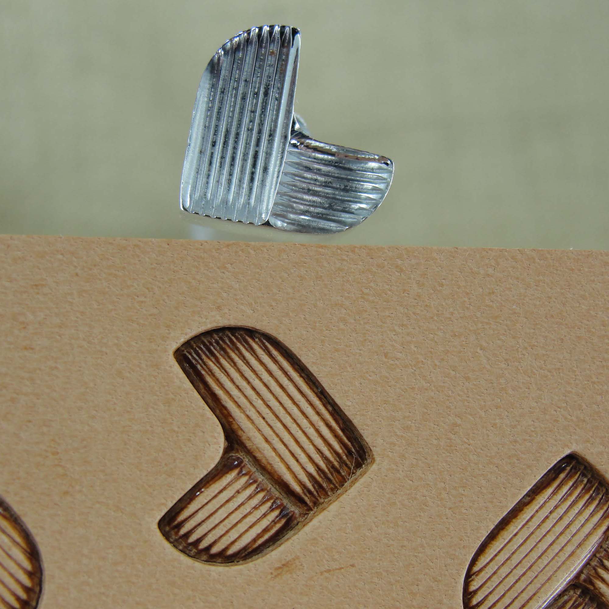 Lined Braid Border Stamp - Stainless Steel | Pro Leather Carvers