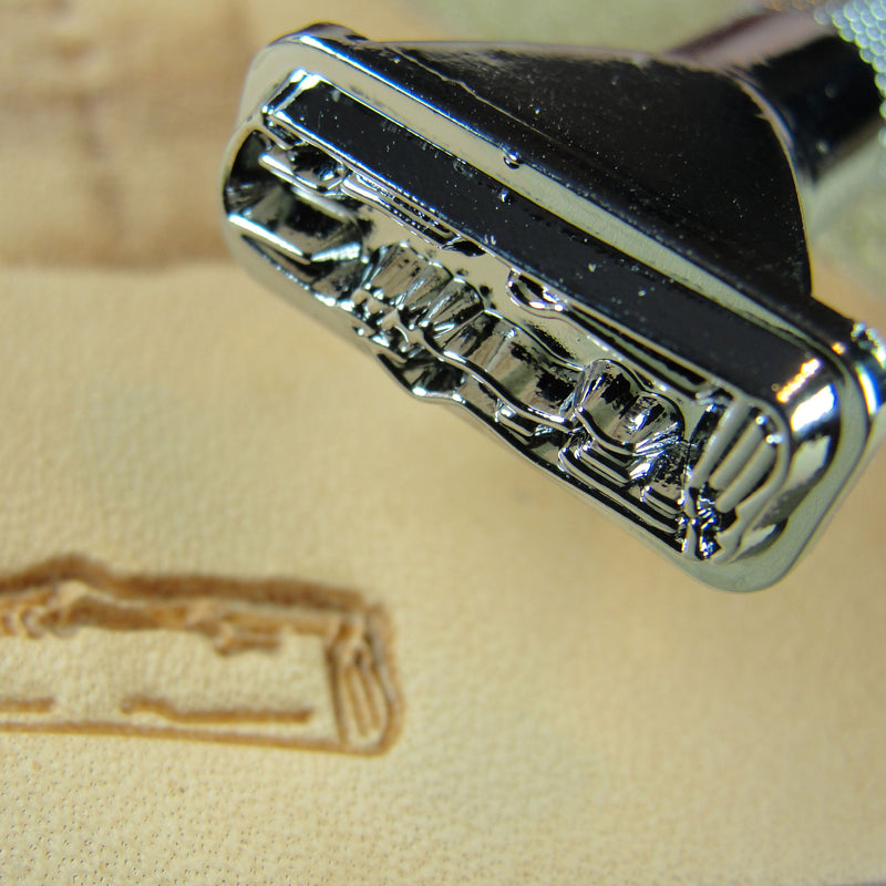 F115 Wood Log / Fence Post Figure Leather Stamp | Pro Leather Carvers