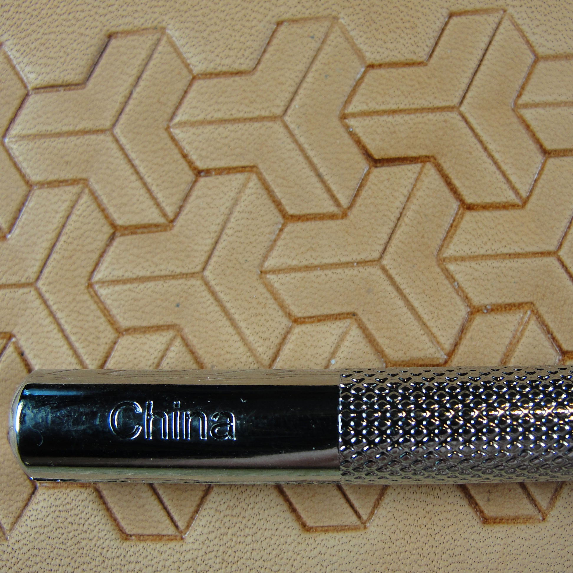 ましゅページ G2284 Tri Geometric Leather Stamping Tool | Pro Leather Carvers