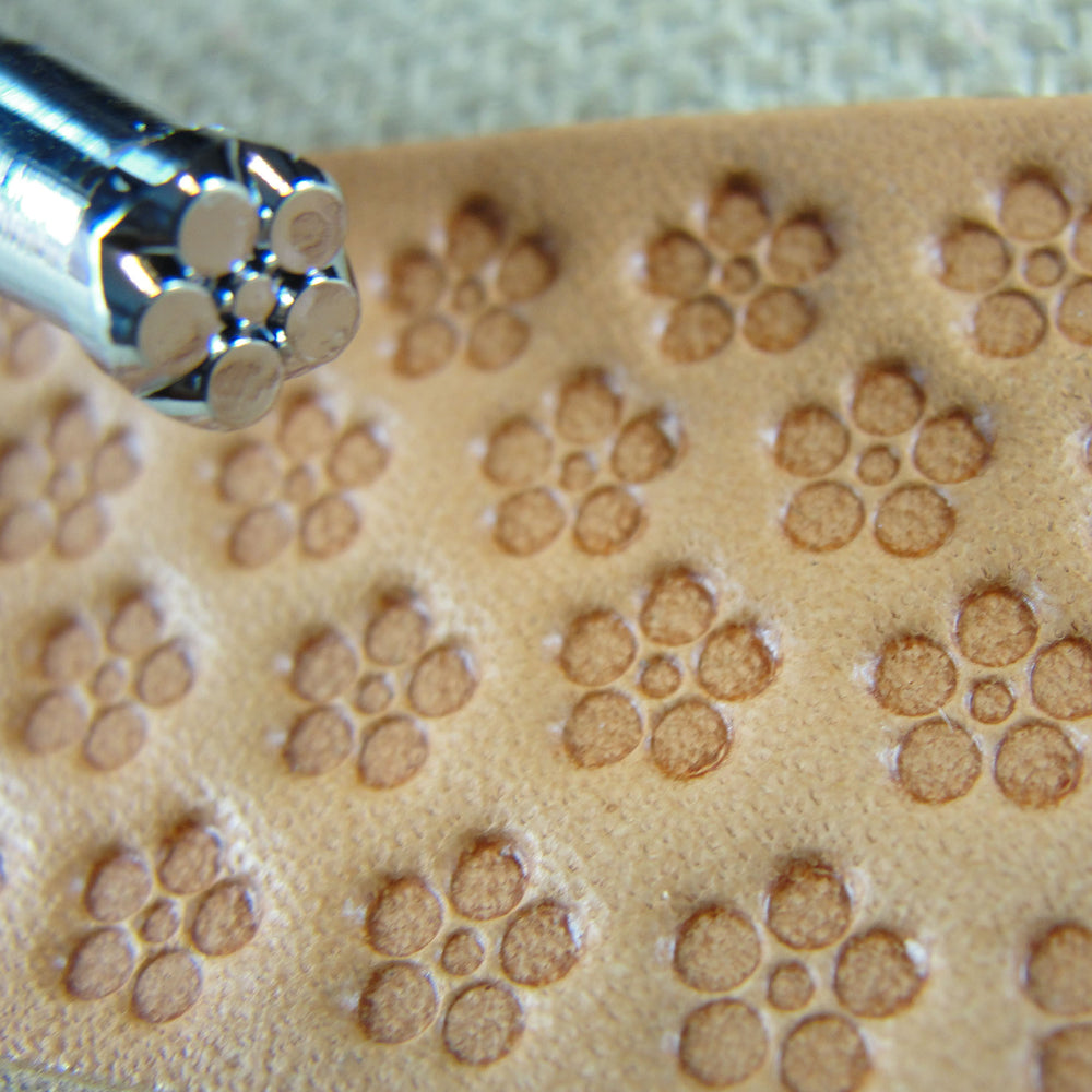 O11-2 Small Flower Leather Stamp - Craft Japan | Pro Leather Carvers