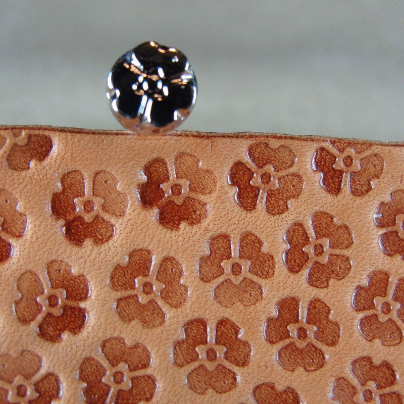 O134 Small Flower Leather Stamp - Kyoshin Elle | Pro Leather Carvers